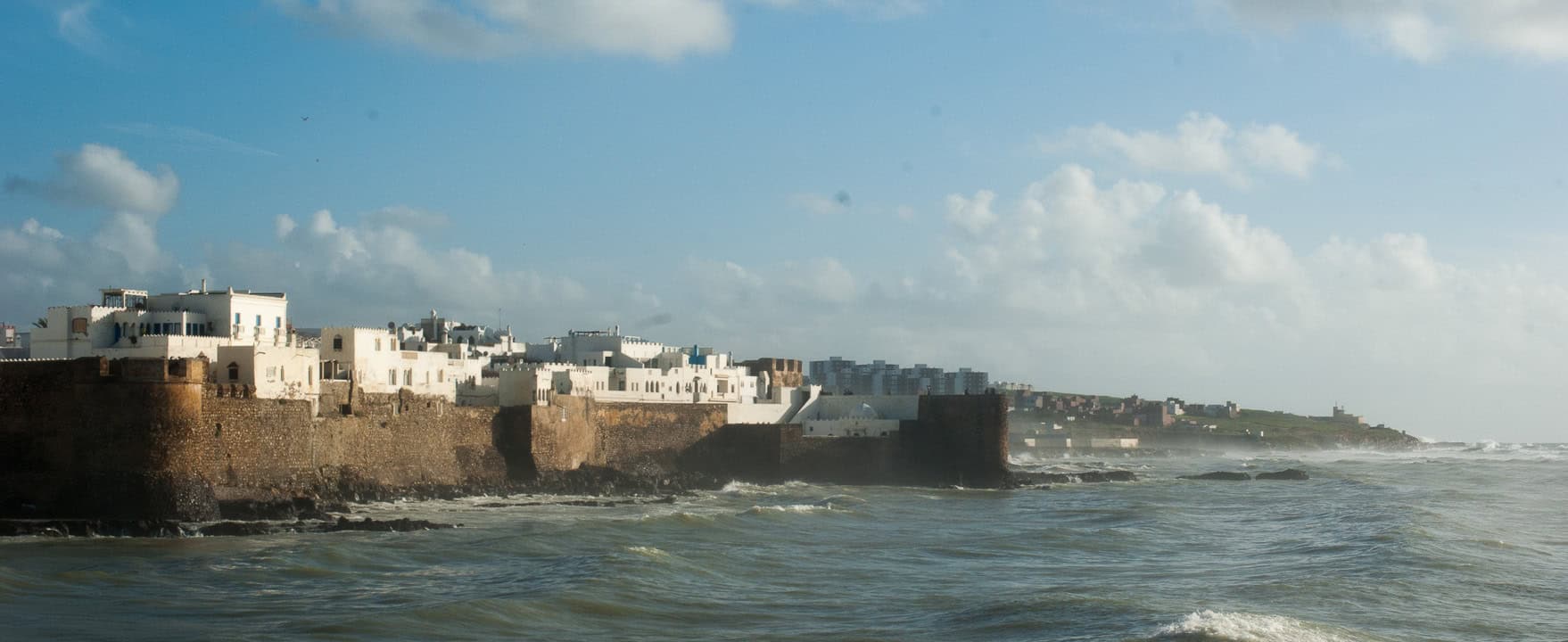 Asilah Marocco: cosa vedere nella città bianca tra arte e bastioni portoghesi